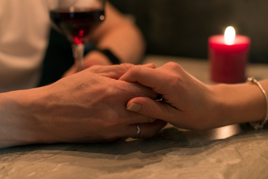 Kjærlighet og Sex: Forholdets Kompleksitet